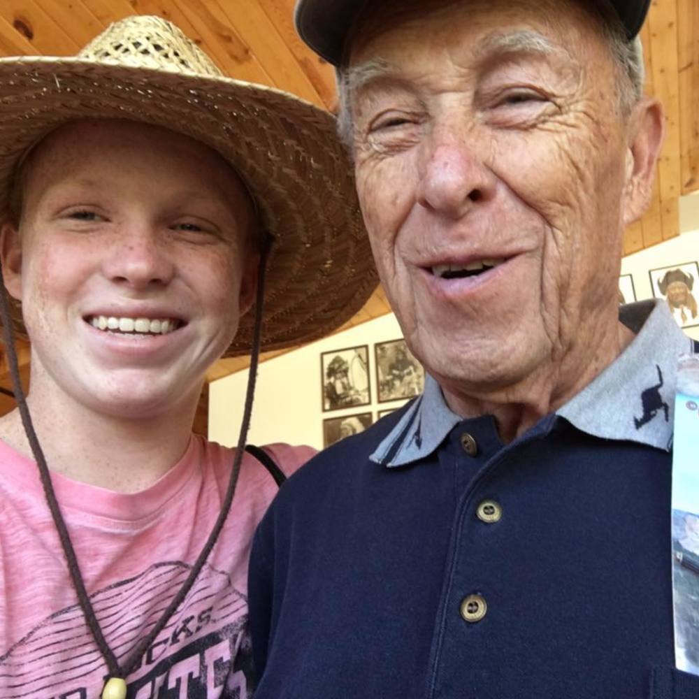 Meet your Posher, Beau